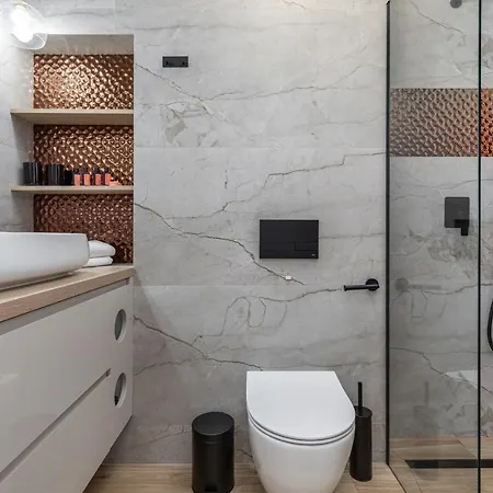 Allure Apartment Golden Harbour By Renters Prestige * 科沃布热格